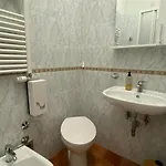 호텔 Casa Per Ferie Casa Cabrini *