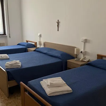 Casa Per Ferie Casa Cabrini 호텔 로마
