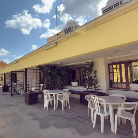 Hotel Casa Per Ferie Casa Cabrini *