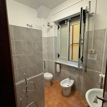 Hotel Casa Per Ferie Casa Cabrini